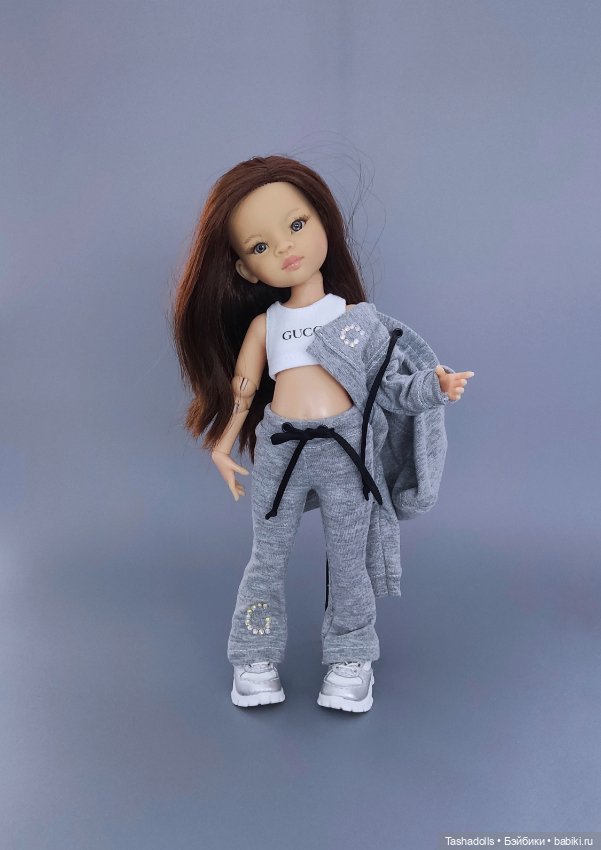 Спортивный костюм на Паола Рейна (фото 4)