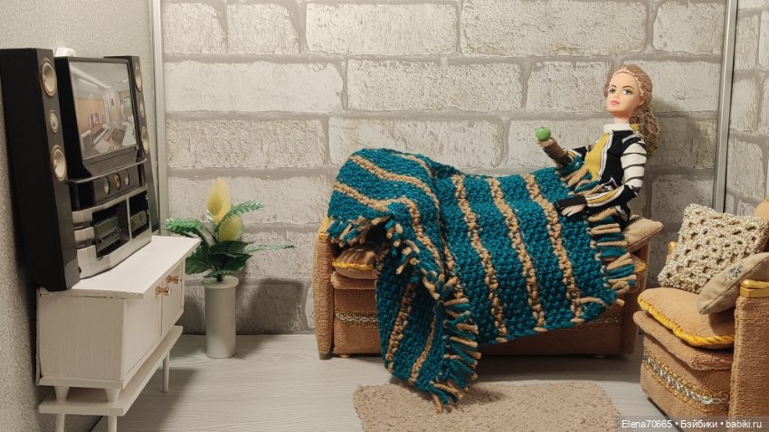 Мягкий диван "Золотое солнце"+ 3 подушки (фото 3)