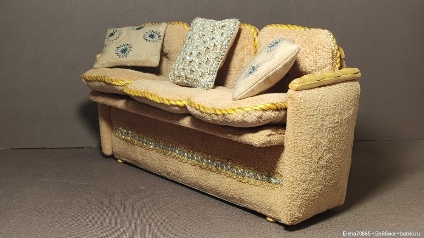 Мягкий диван "Золотое солнце"+ 3 подушки (фото 4)