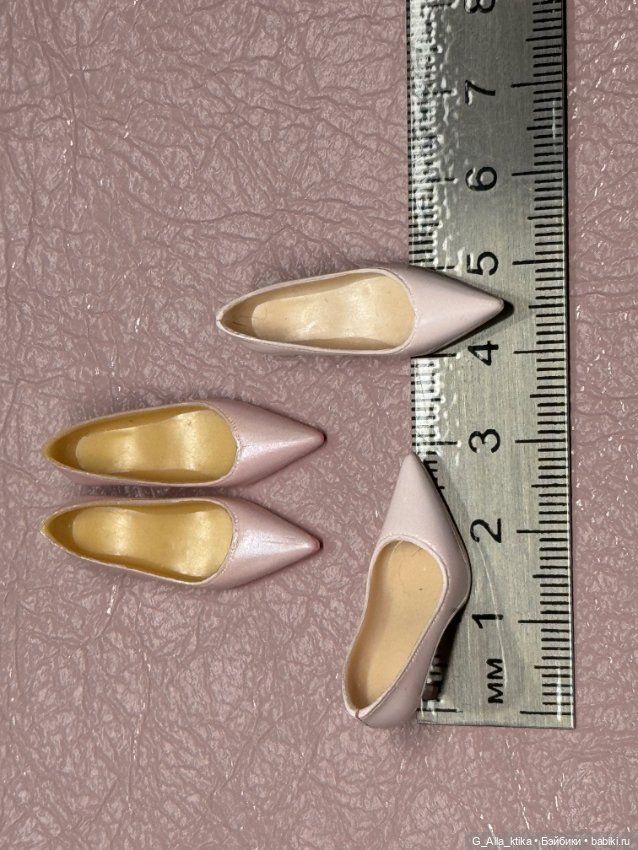 Обувь для кукол 1:6 кеды, туфли, кроссовки (фото 7)