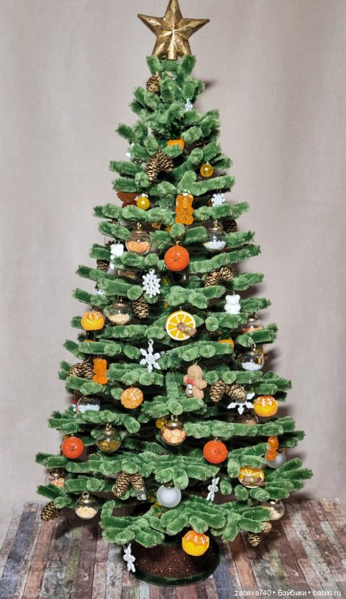 Маленькая ёлочка для кукол и интерьера (фото 5)