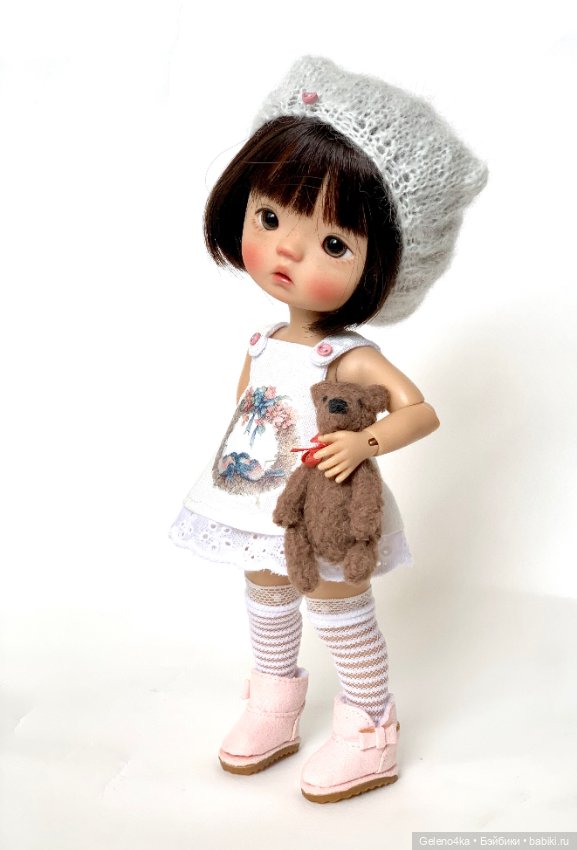 Прекрасная Dada Yuyudoll в тане с париком и подарками (фото 2)