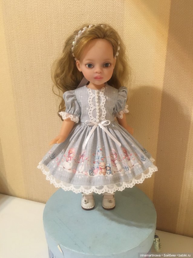 Paola Reina (21 см) платье со снеговиками