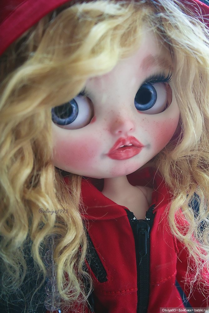 Блайз ООАК на Стокгольм (Бумажный дом) (фото 5)