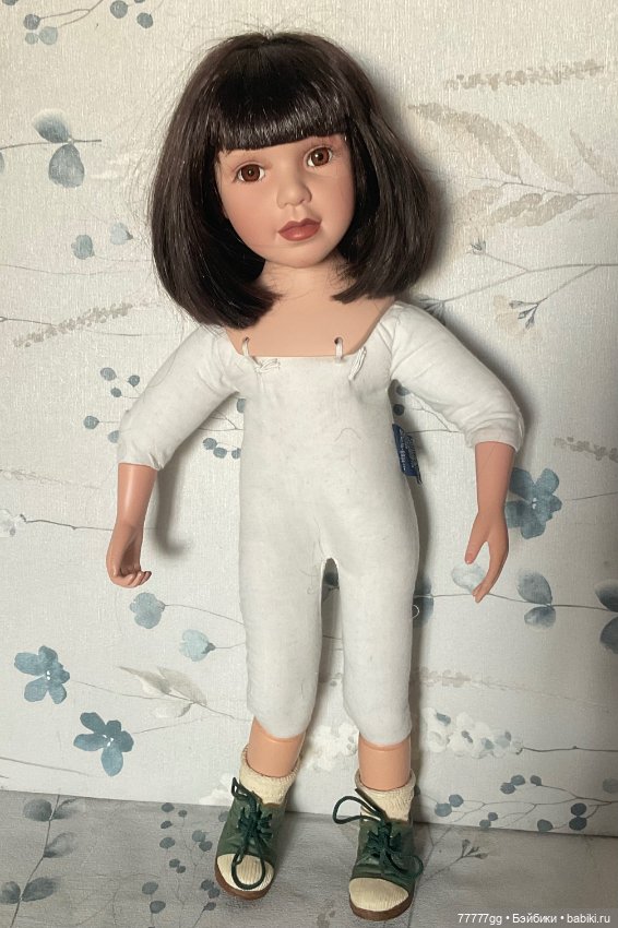 Парочка симпатичных куколок