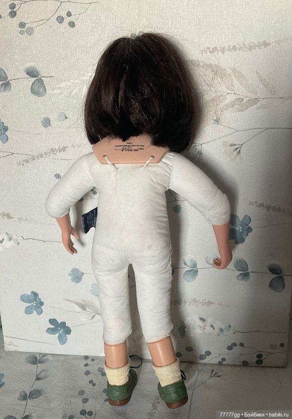 Парочка симпатичных куколок