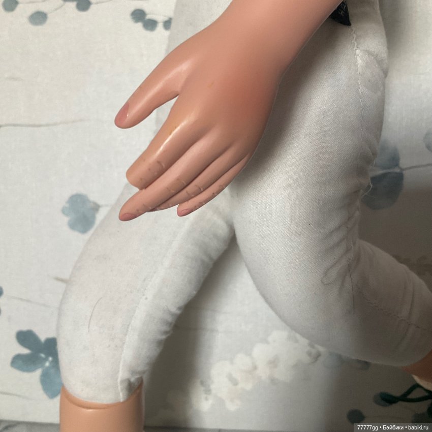 Парочка симпатичных куколок