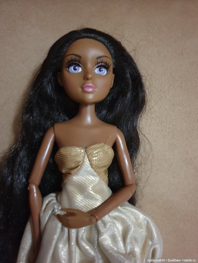 Шоколадка Мокси тинз Бижу ООАК (Moxie teenz) (фото 5)