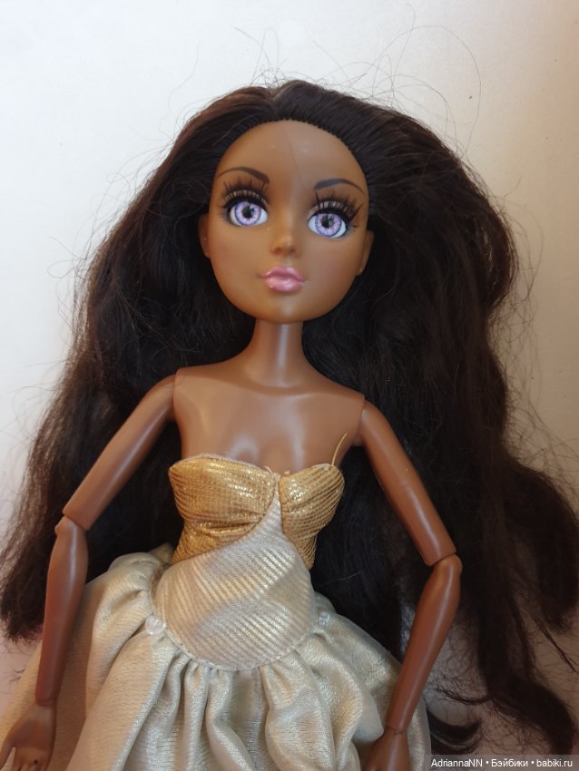 Шоколадка Мокси тинз Бижу ООАК (Moxie teenz) (фото 8)