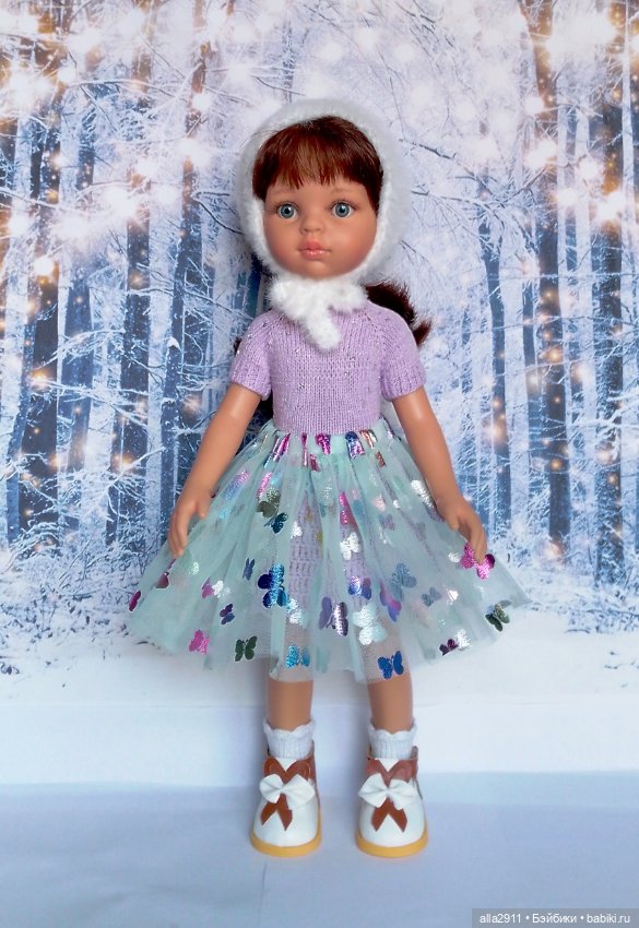 Красивый наряд для Паолочки и подходящих по размеру кукол