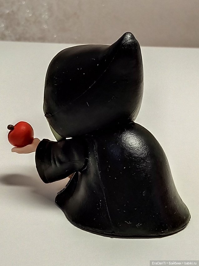 Злые королевы — Статуэтки