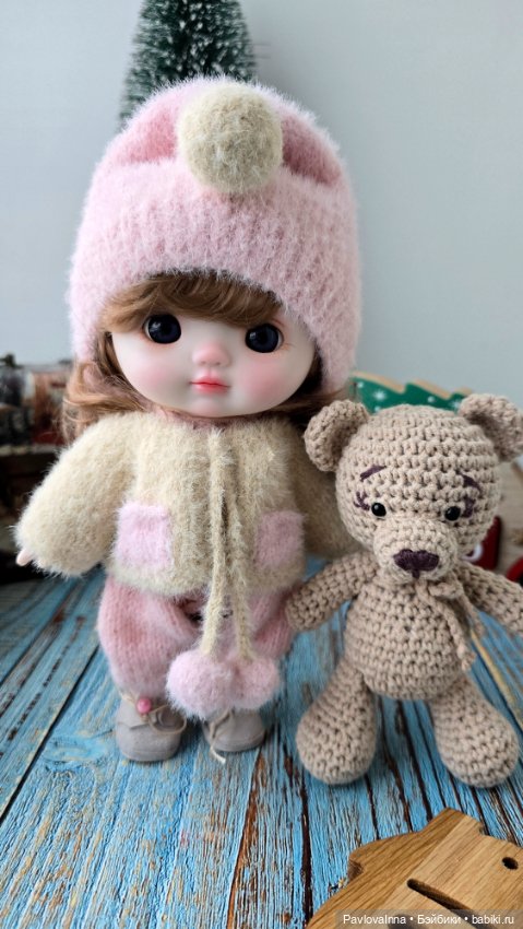 Комплект одежды для кукол 22 см (фото 2)