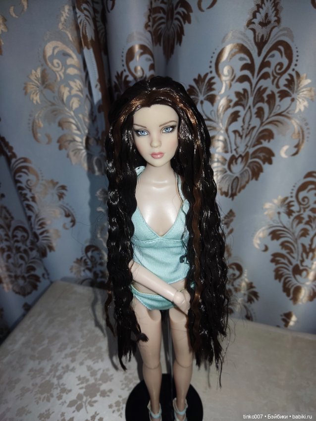 Кукла Тоннер Ками брюнетка (фото 6)