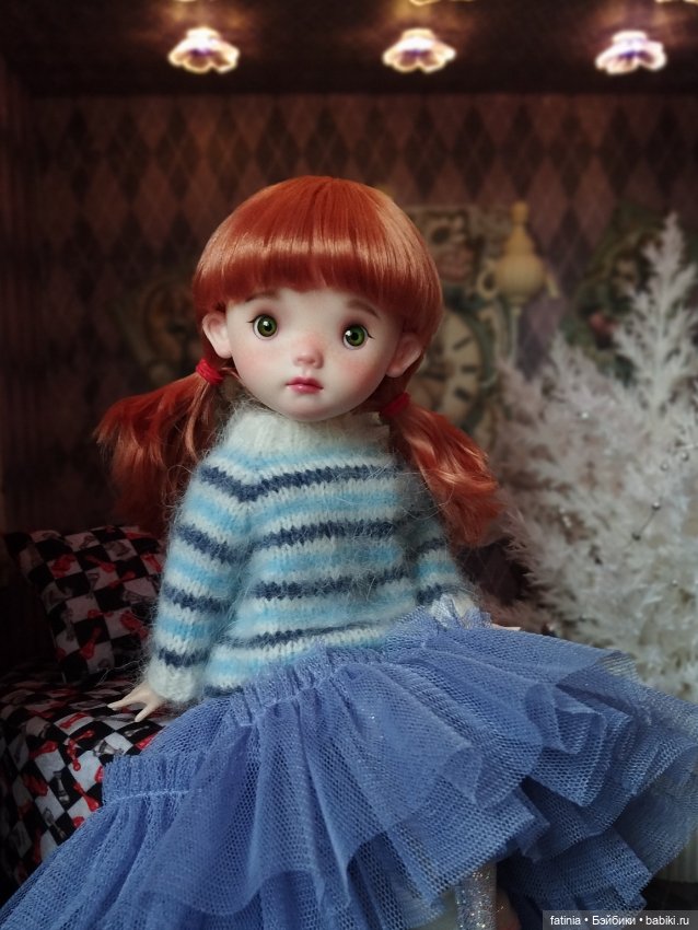 Яркий паричок с озорными хвостиками