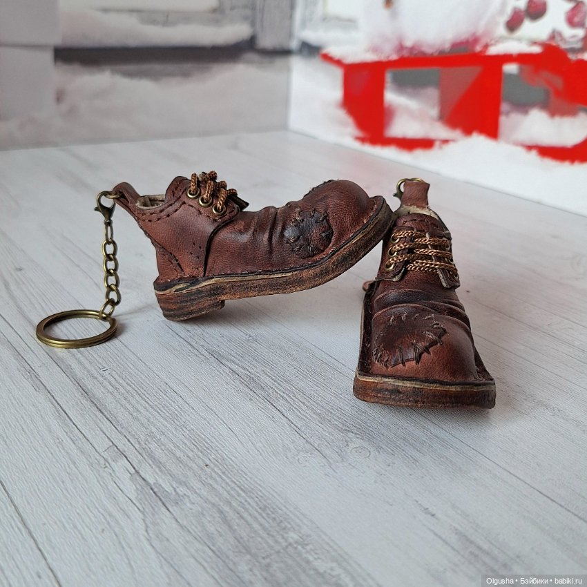 Башмаки-потрепыши на Паола Рейна