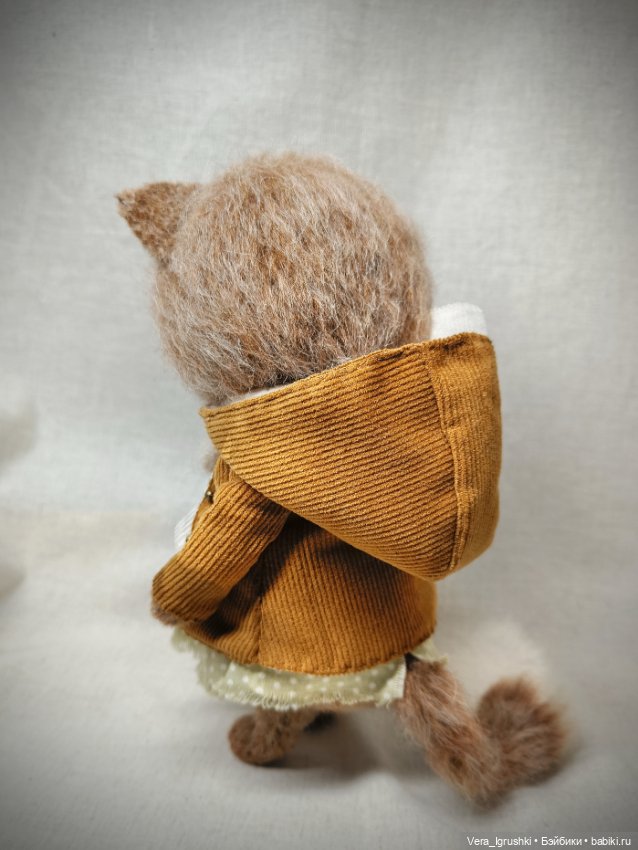 Кошечка с чемоданом — Авторские игрушки (фото 9)