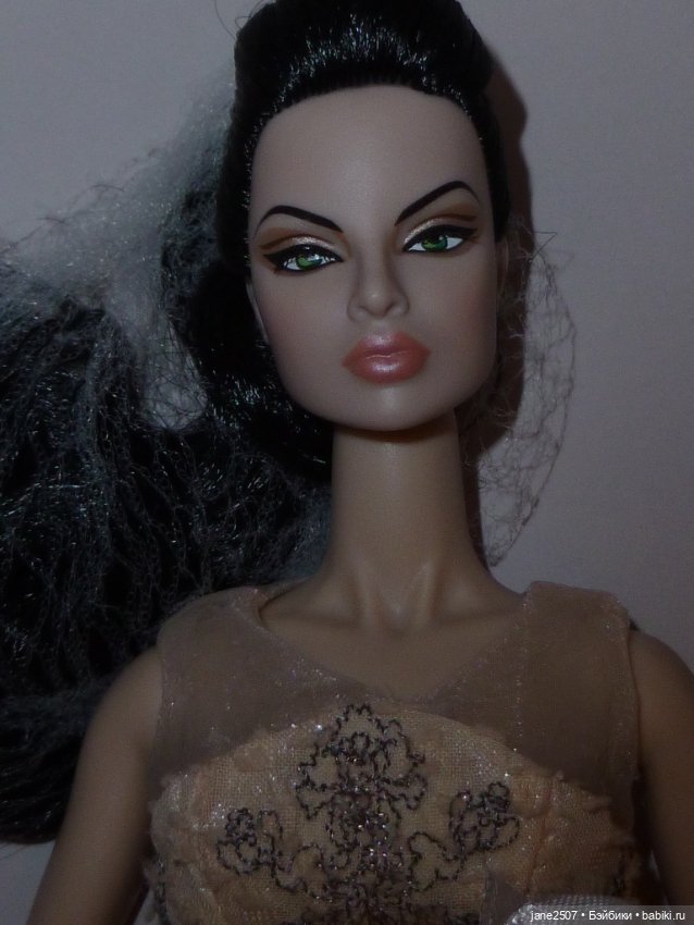 Fashion royalty Eugenia Touch of Frost 2013 W-Club NRFB (фото 6)