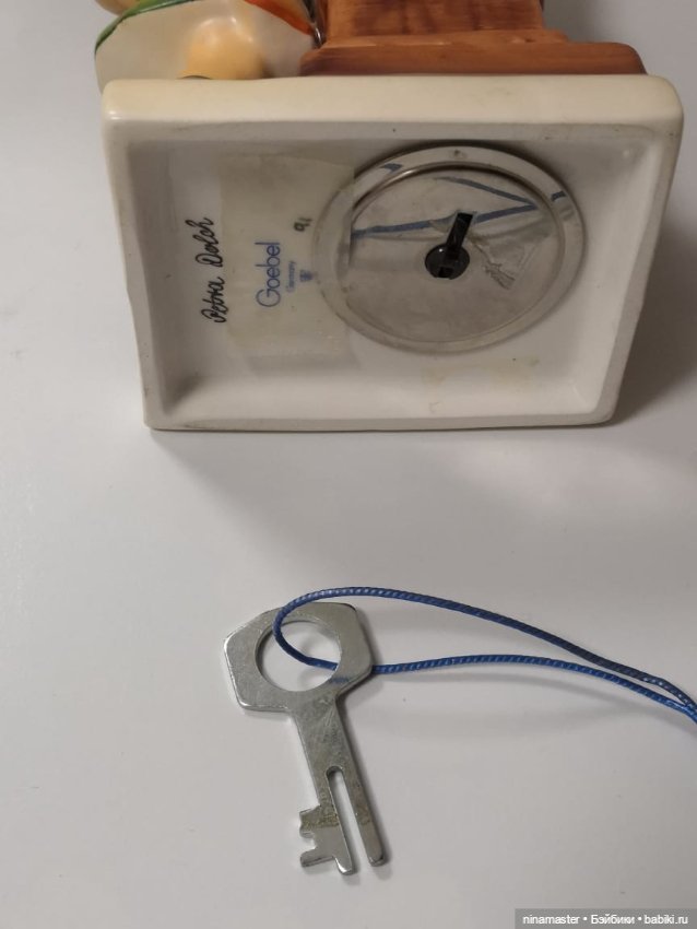 Статуэтка Goebel Hummel — Статуэтки (фото 6)