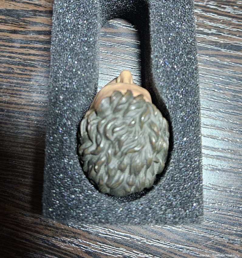 Голова куклы Tony Stark от Hot Toys (фото 6)