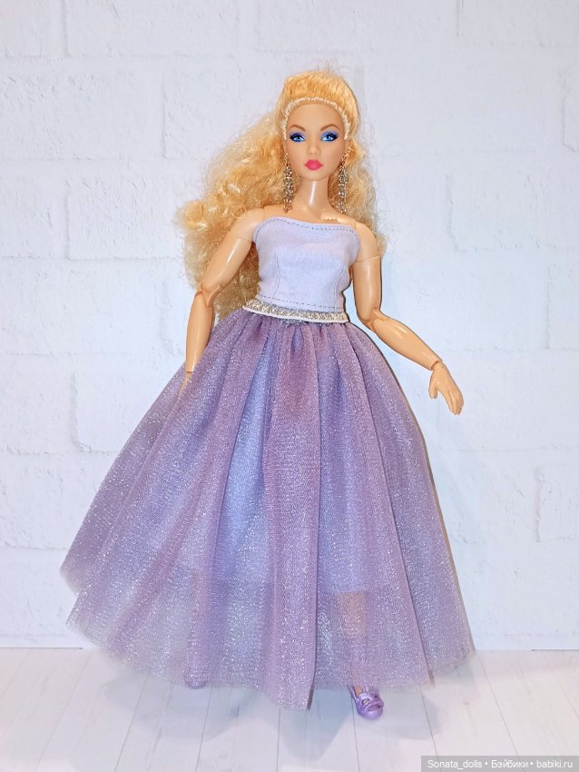 Одежда для Барби пышки — Одежда для кукол
