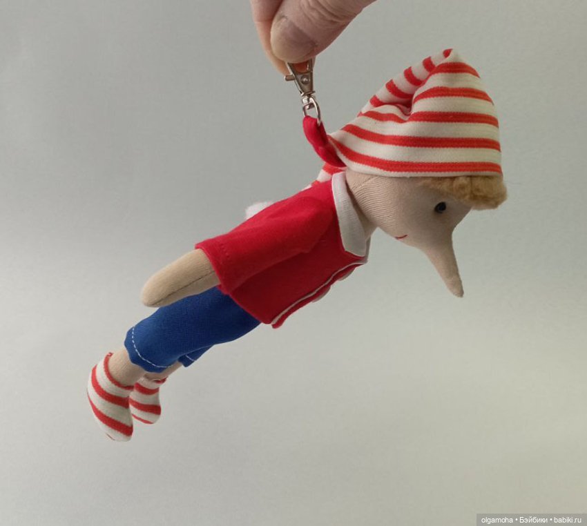 Игрушка-брелок Буратино — Авторские игрушки (фото 3)