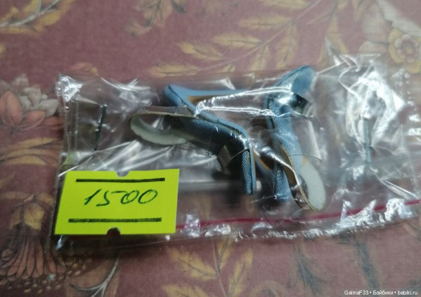 Оригинальная обувь от кукол Integrity Toys