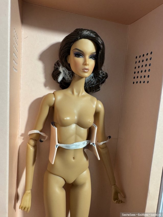 Lustre Lilith Blair Fashion Royalty Integrity