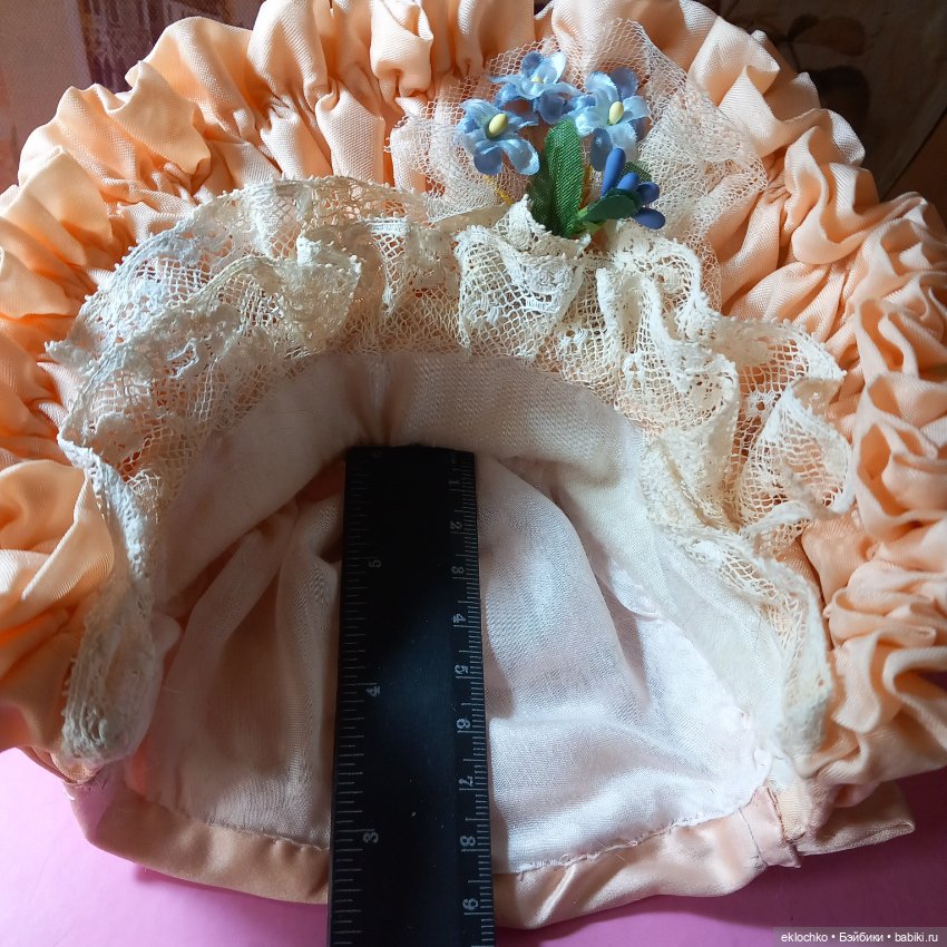 Шляпка боннет из антикварного шелка (фото 6)