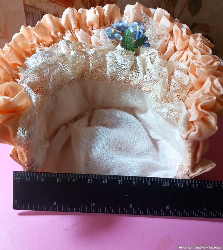 Шляпка боннет из антикварного шелка (фото 7)