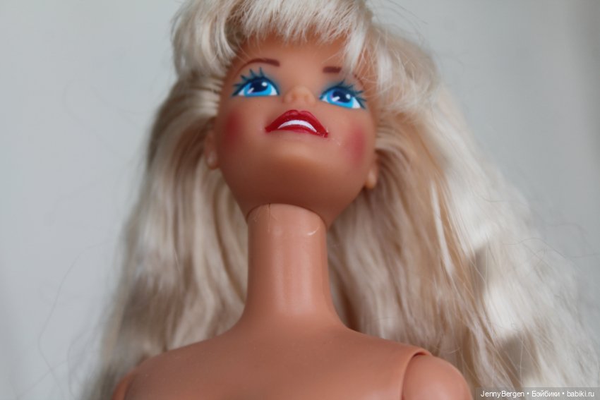 Барби United Colors Of Benetton Barbie 1990 (фото 9)