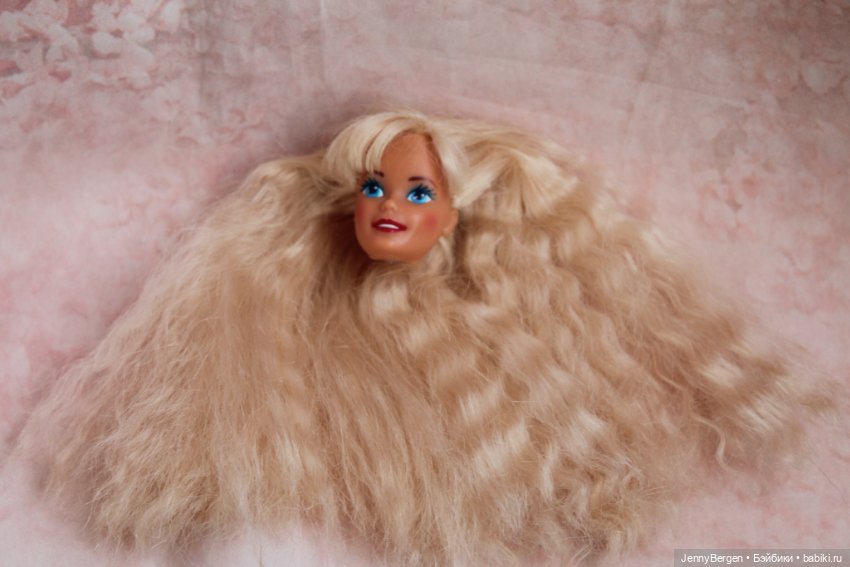 Голова Барби United Colors Of Benetton Barbie 1990 (фото 2)