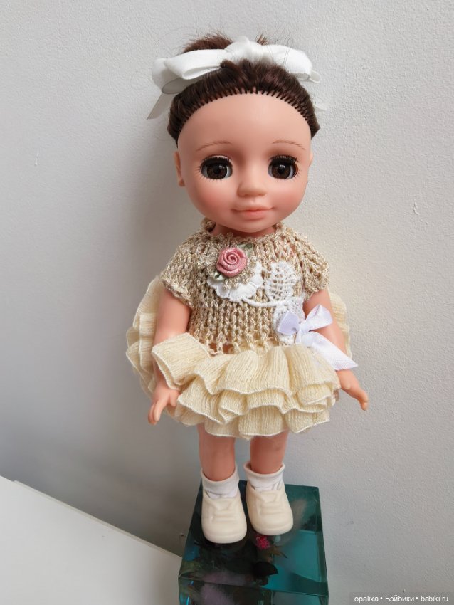 Платья для кукол 25 см, весна Ася, Мия Nines d'Onil (фото 10)