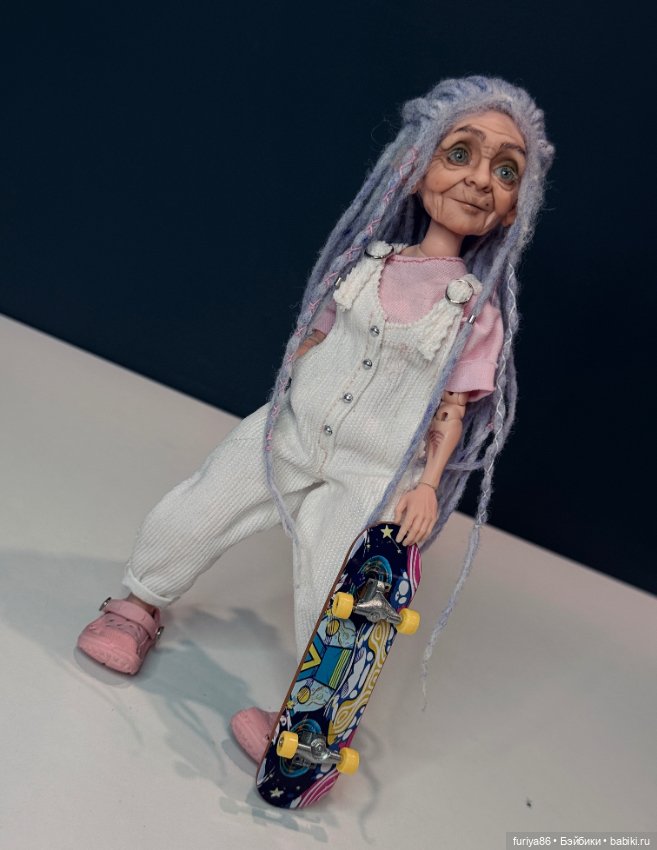 Бабуличка-хипстер печатная бжд