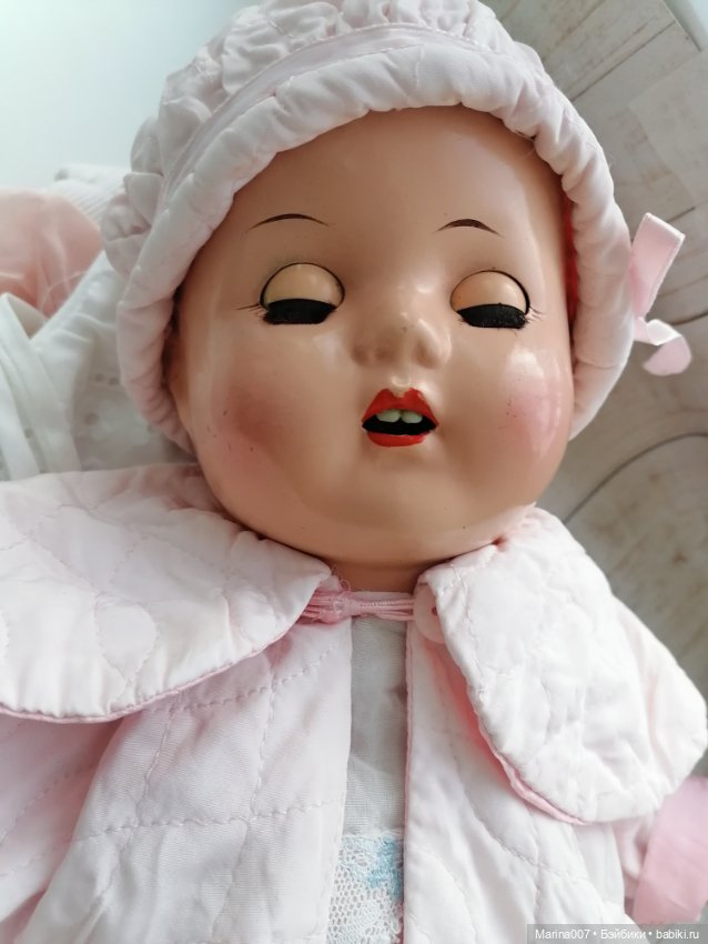 Антикварный малыш из композита, 55 см