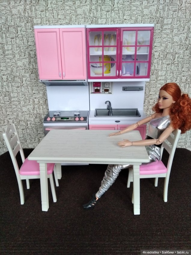 Кухня для кукол, стол, стулья (фото 2)