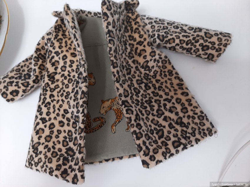 Два пальто на Готц — Одежда для кукол