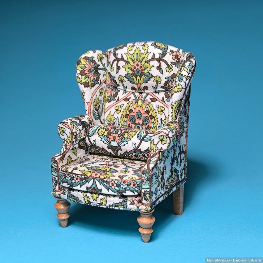 Кукольное кресло, масштаб 1:12