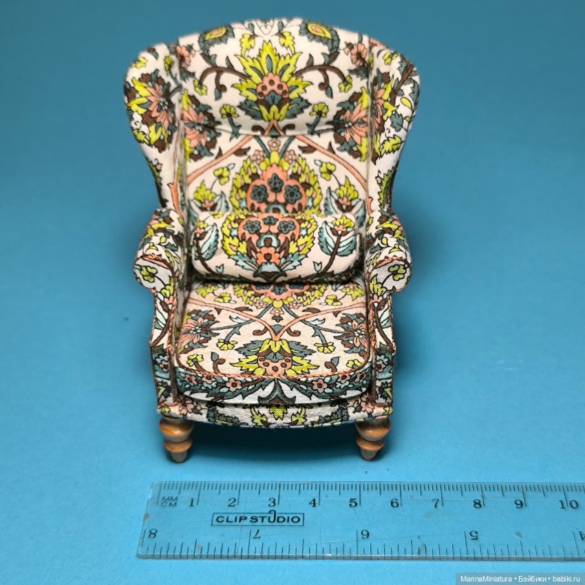 Кукольное кресло, масштаб 1:12 (фото 5)