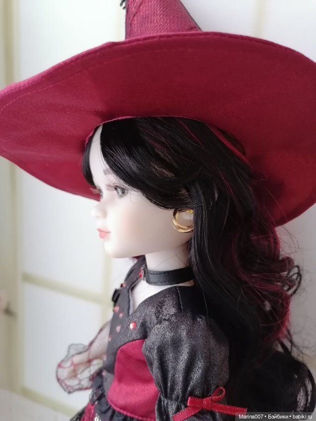 Розанна в аутфите и парике от Максим (фото 6)