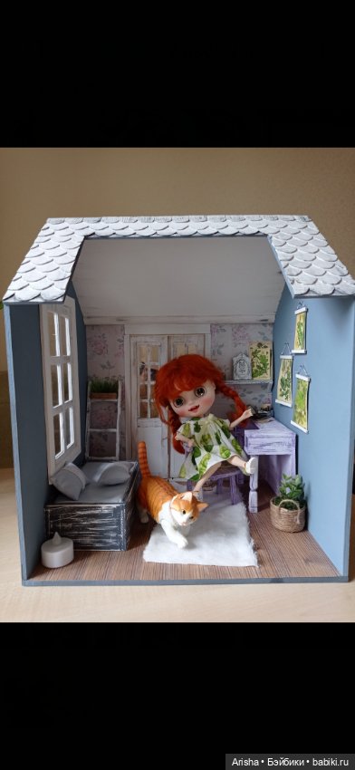 Большой дом румбокс с мебелью и террасой