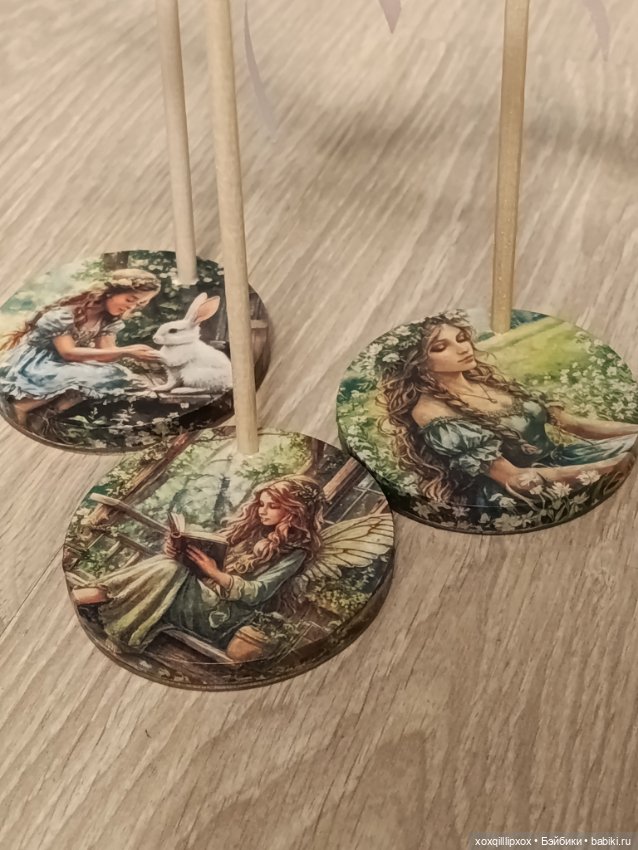 Стенды для кукол до 20 см (фото 3)