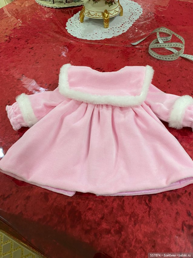 Велюровое пальто для больших девочек (фото 6)