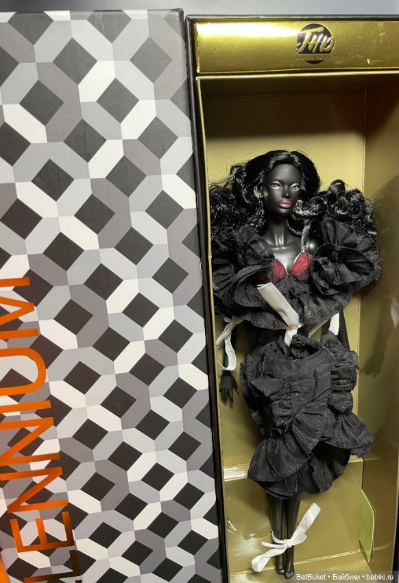 Mizi doll MIDNIGHT ORCHID