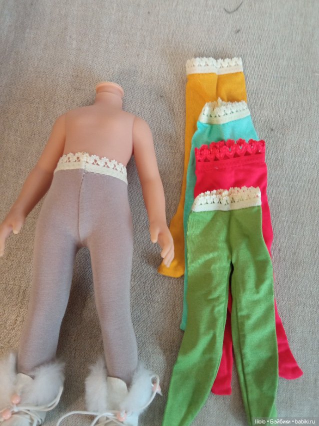 Лот из 5 колгот для кукол Паола Рейн