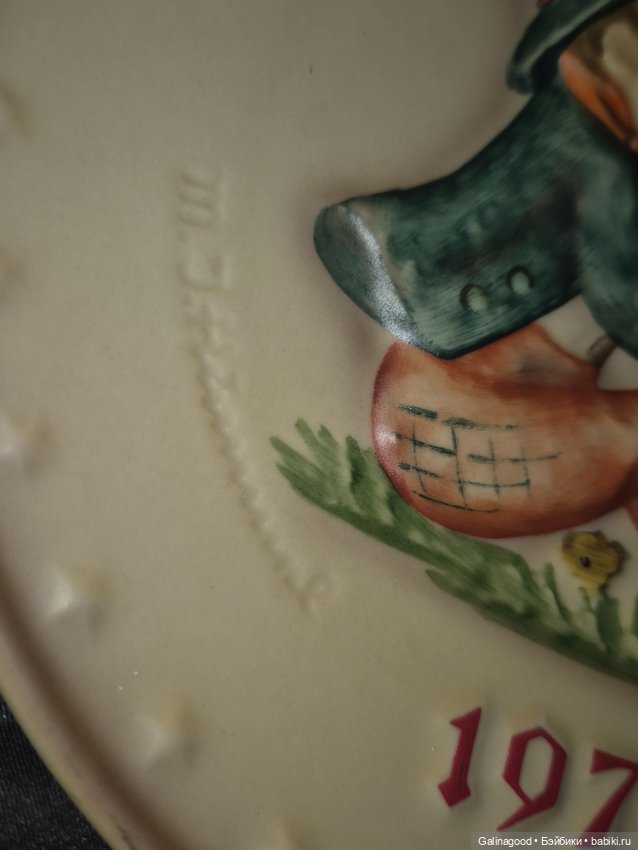 Ежегодная коллекционная тарелочка Goebel (фото 4)