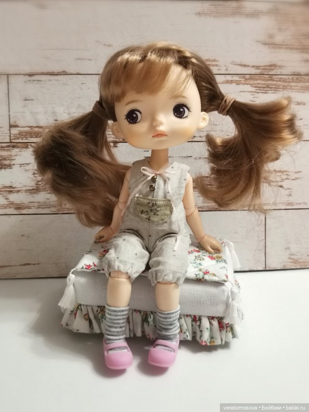 Банкетка для кукол — Кукольная мебель (фото 6)