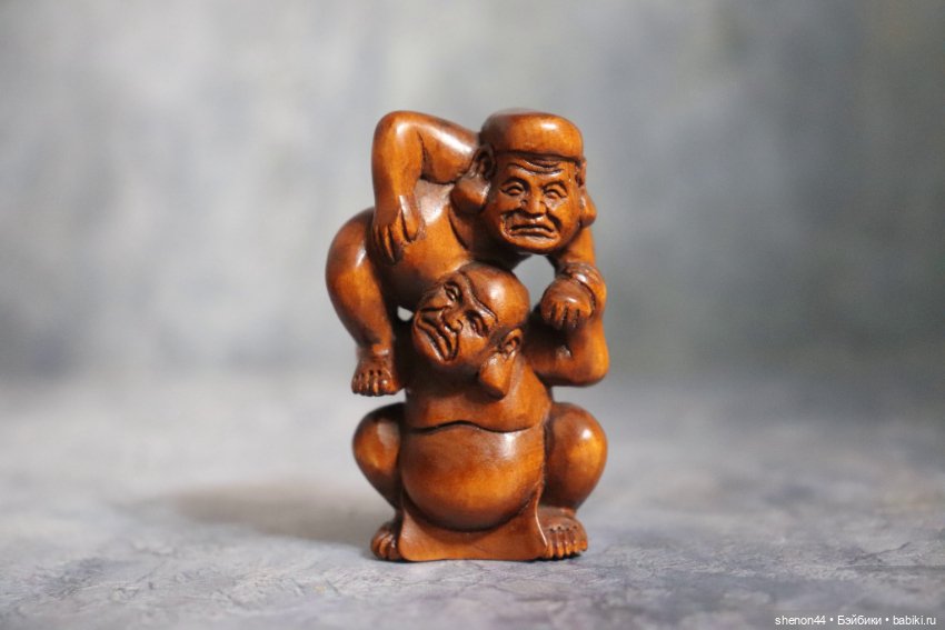 Нэцкэ "Борцы сумо" — Статуэтки