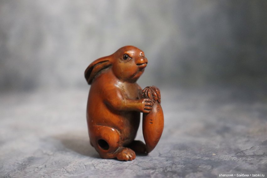 Нэцкэ "Кролик с морковкой". Винтаж! Более 50 лет (фото 3)