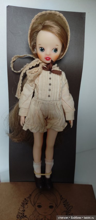 Азиатская коллекционная куколка (фото 7)