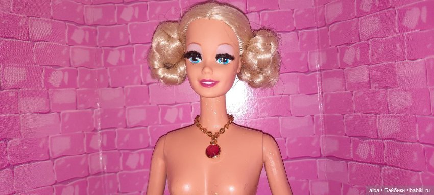 Great Eras Medieval Lady Barbie Барби Средневековая Леди с ресницами (фото 8)